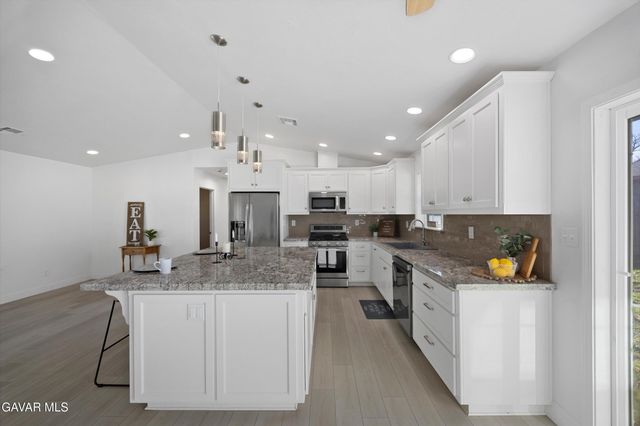 30150 Jamaica Dunes Drive, Tehachapi, CA 93561