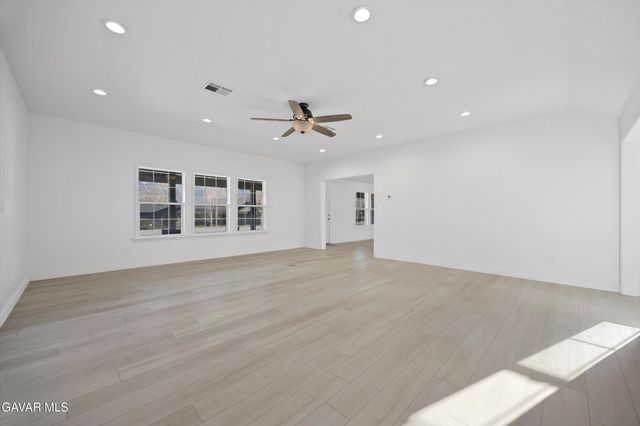 30150 Jamaica Dunes Drive, Tehachapi, CA 93561