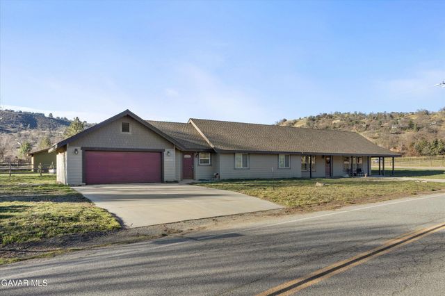 30150 Jamaica Dunes Drive, Tehachapi, CA 93561