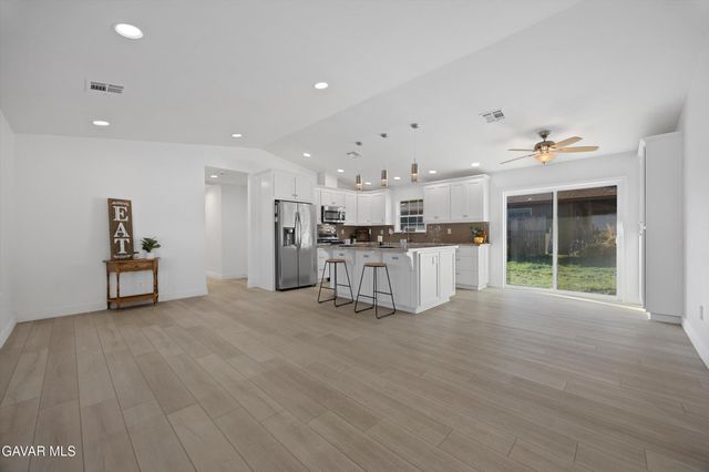 30150 Jamaica Dunes Drive, Tehachapi, CA 93561
