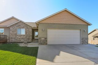 4455 PORTRUSH RD, Rapid City, SD 57702