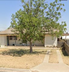 907 E 15th St, Big Spring, TX 79720