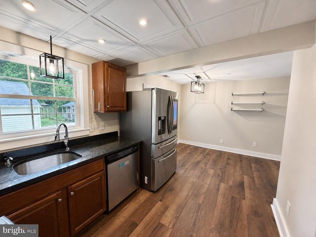 3107 MEMORIAL ST, Alexandria, VA 22306