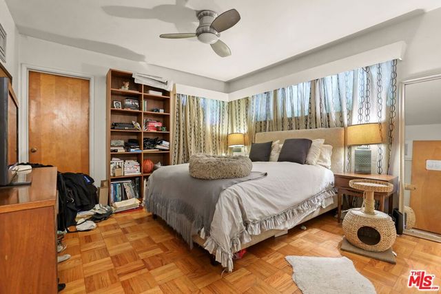 3765 Arbolada Road, Los Angeles, CA 90027