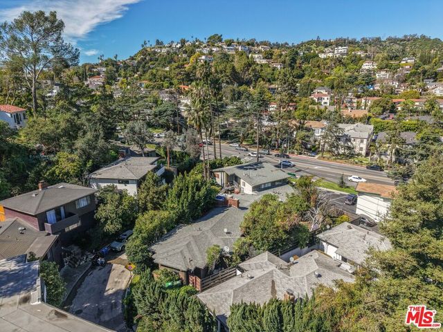 3765 Arbolada Road, Los Angeles, CA 90027