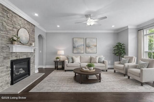 182 Washington Commons Dr, Mt Washington, KY 40047