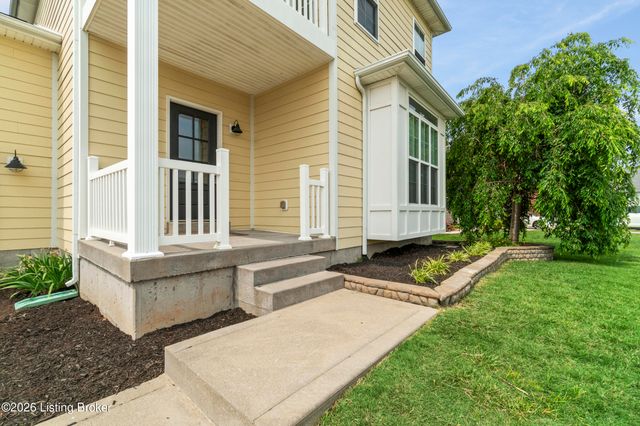 182 Washington Commons Dr, Mt Washington, KY 40047