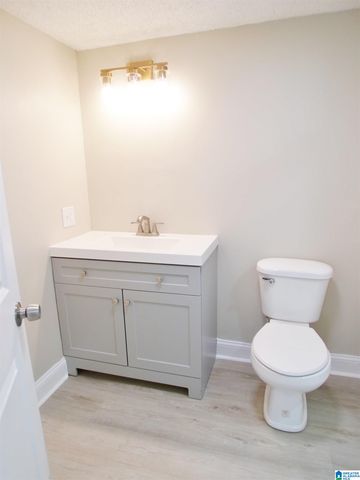 1905 ASHLAND HIGHWAY, Talladega, AL 35160