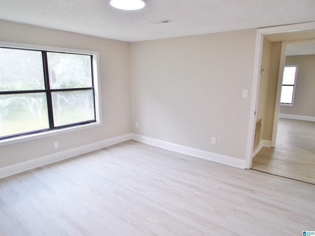 1905 ASHLAND HIGHWAY, Talladega, AL 35160