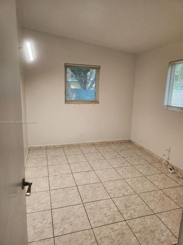 1261 NW 24th St 2, Miami, FL 33142