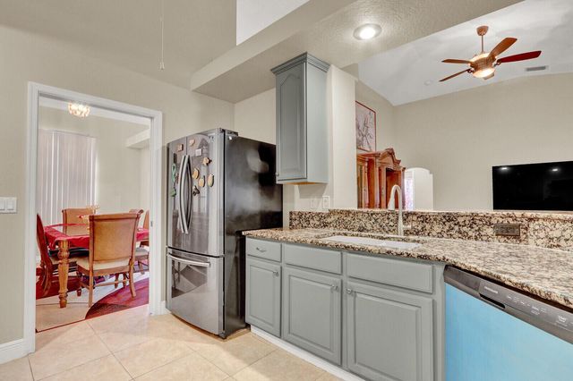 1701 SW Penrose Avenue, Port St. Lucie, FL 34953