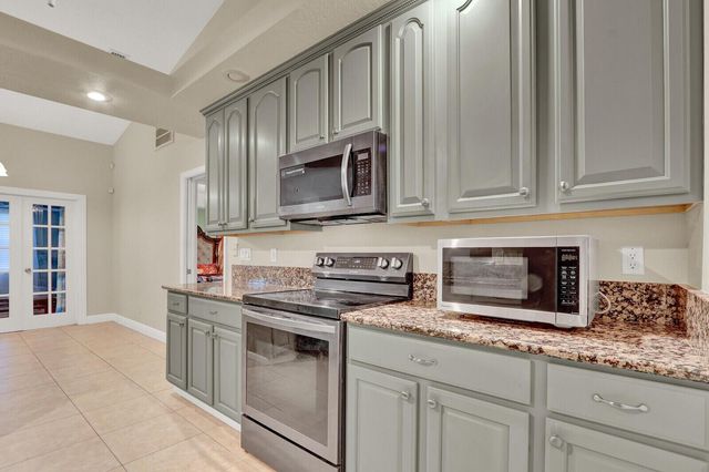 1701 SW Penrose Avenue, Port St. Lucie, FL 34953