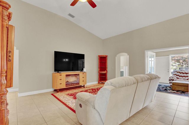 1701 SW Penrose Avenue, Port St. Lucie, FL 34953