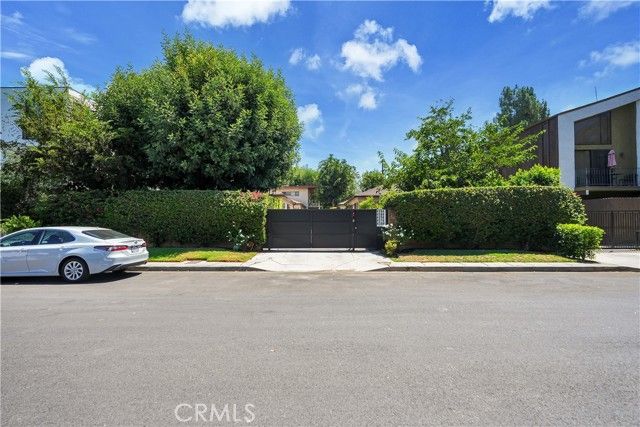 4266 Troost, Studio City (los Angeles), CA 91604