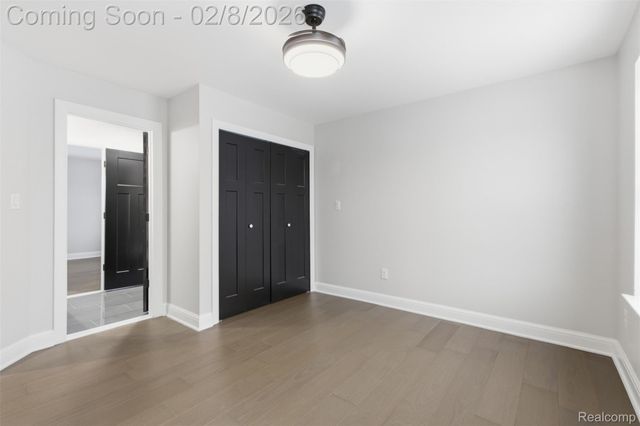 23708 E Lexington Avenue E, Eastpointe, MI 48021