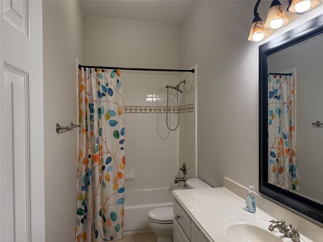 771 Bradford Street, Lantana, TX 76226