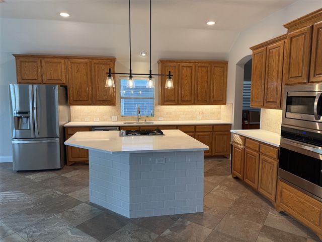 771 Bradford Street, Lantana, TX 76226