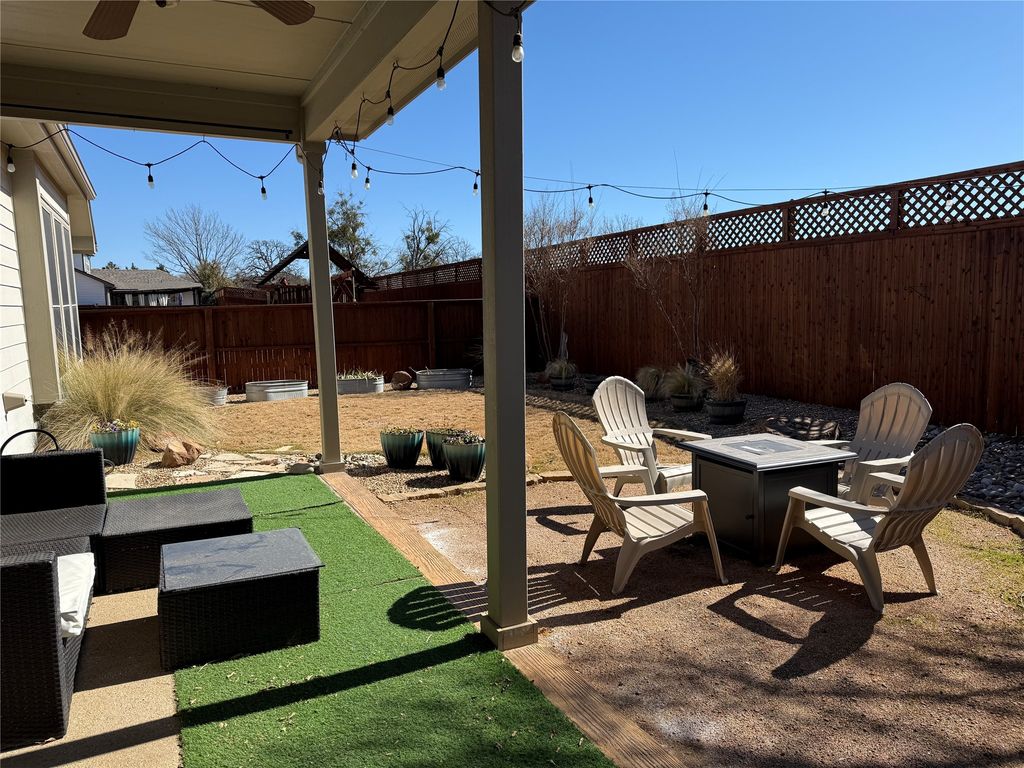 771 Bradford Street, Lantana, TX 76226