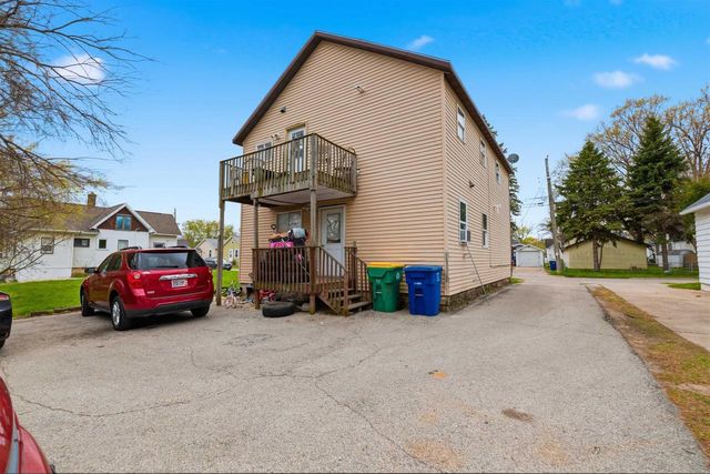 1217 ST CLAIR STREET, Green Bay, WI 54301
