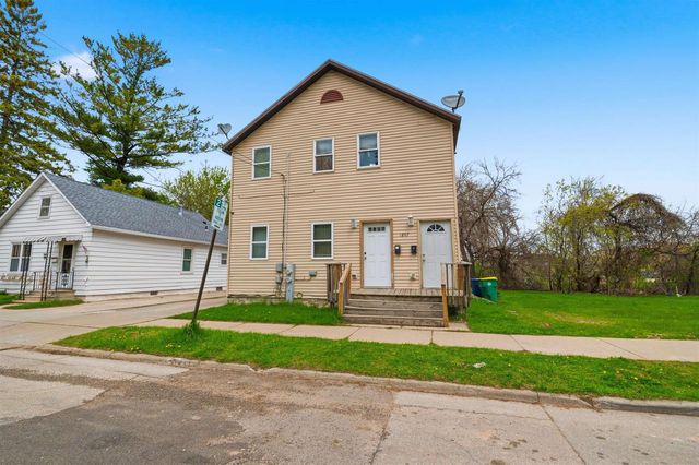 1217 ST CLAIR STREET, Green Bay, WI 54301