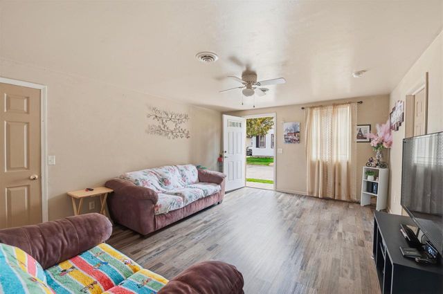 1217 ST CLAIR STREET, Green Bay, WI 54301