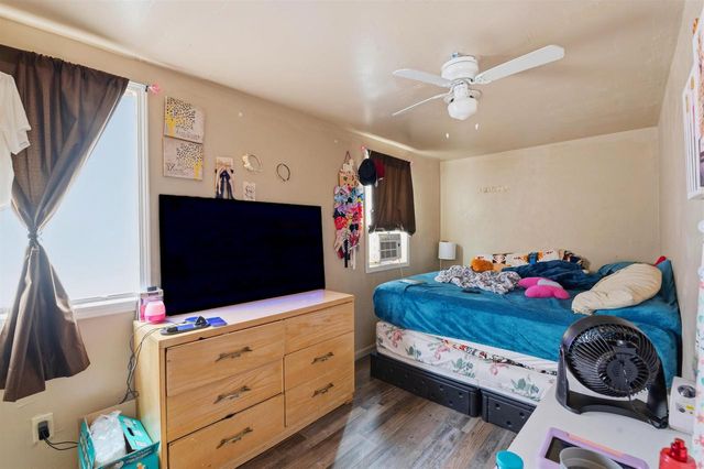1217 ST CLAIR STREET, Green Bay, WI 54301