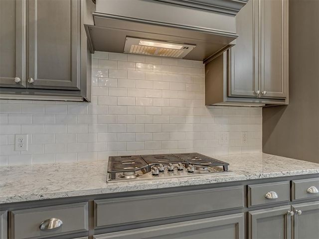 2253 NW 187th Terrace, Edmond, OK 73012