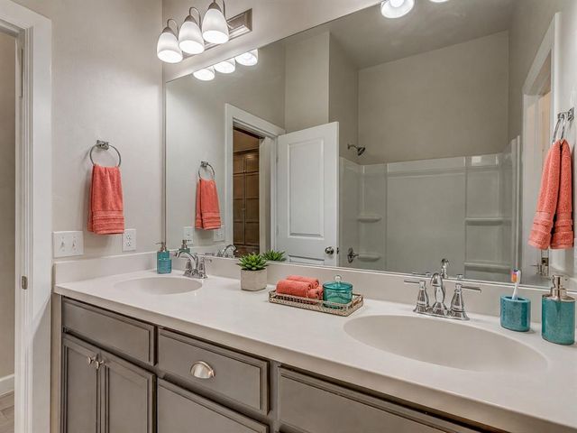 2253 NW 187th Terrace, Edmond, OK 73012
