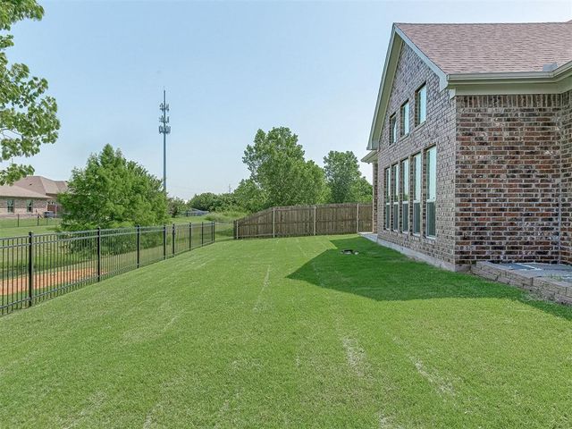 2253 NW 187th Terrace, Edmond, OK 73012