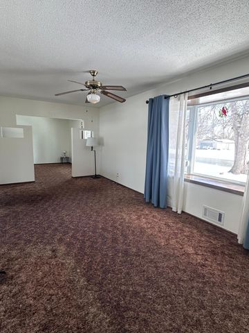 9130 Columbus Avenue S, Bloomington, MN 55420