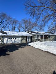 9130 Columbus Avenue S, Bloomington, MN 55420