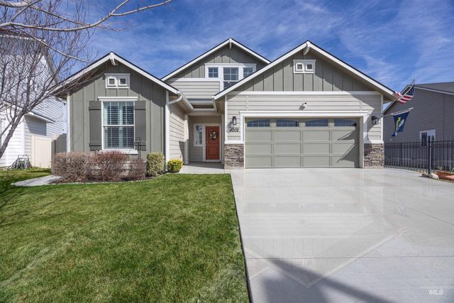 4202 W Peak Cloud Dr, Meridian, ID 83642