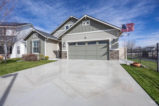 4202 W Peak Cloud Dr, Meridian, ID 83642