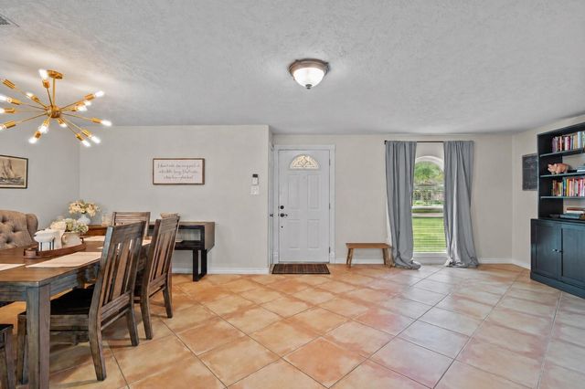 16119 La Avenida Drive, Houston, TX 77062