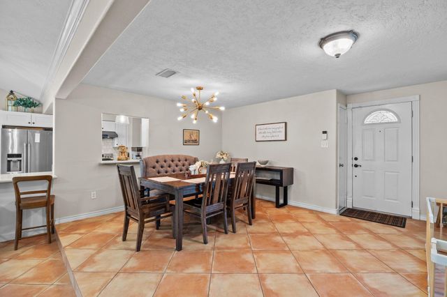 16119 La Avenida Drive, Houston, TX 77062