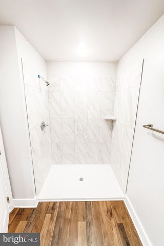 405 N VIEW DR, Stanley, VA 22851