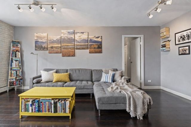 3033 N Sheridan Road 1608, Chicago, IL 60657