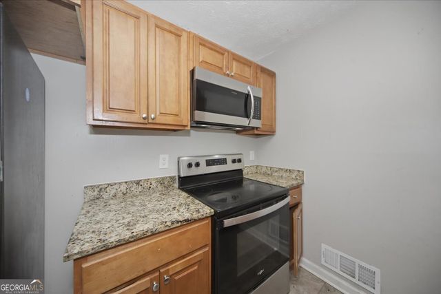 4635 Hamlet Walk SE, Conyers, GA 30094