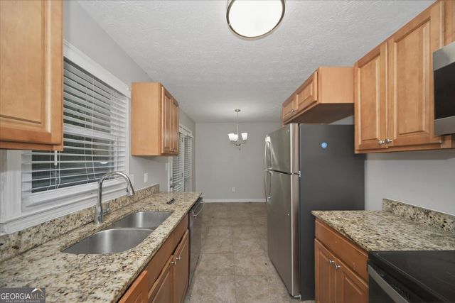 4635 Hamlet Walk SE, Conyers, GA 30094
