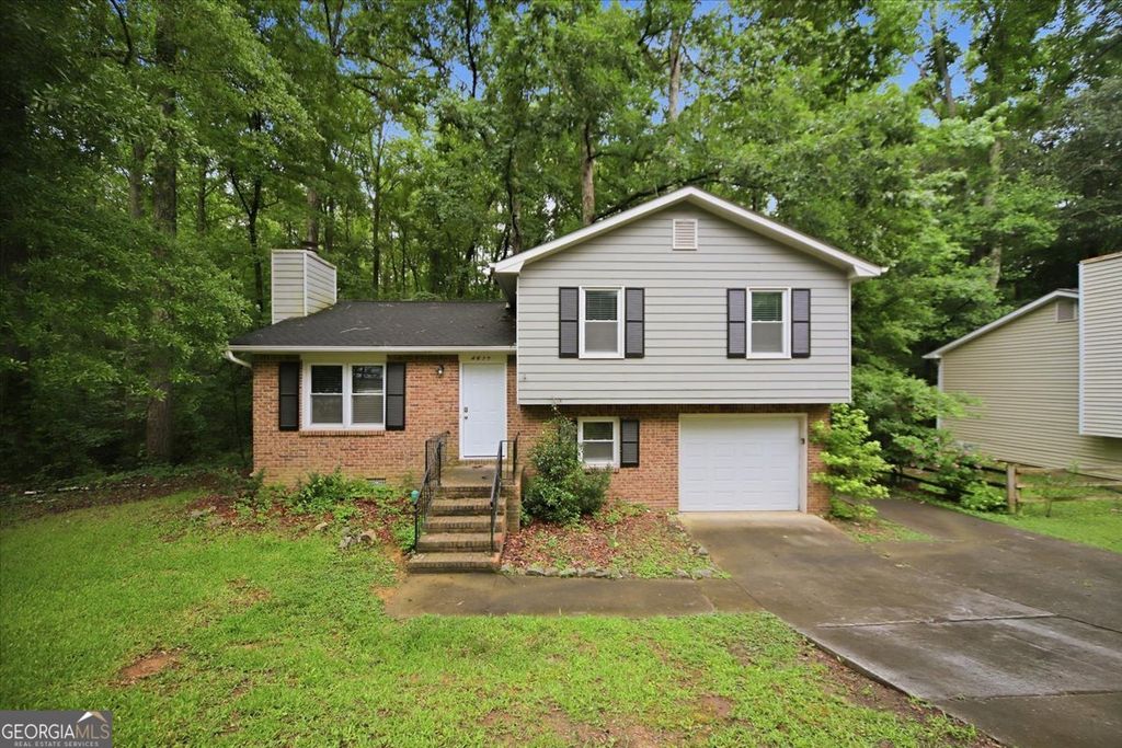 4635 Hamlet Walk SE, Conyers, GA 30094
