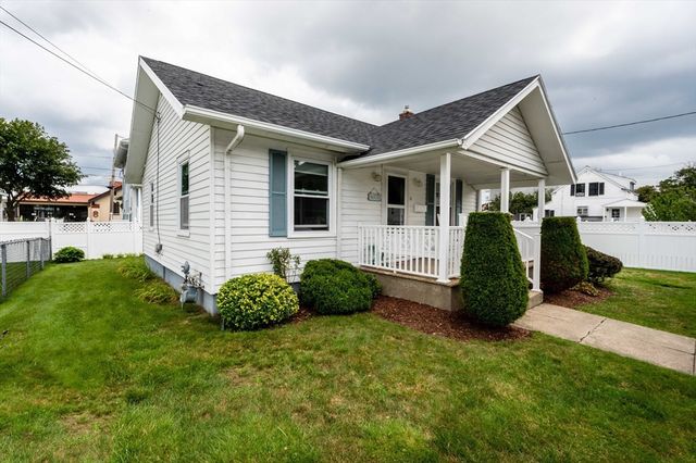 6 Weston Street, Hull, MA 02045