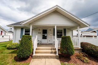 6 Weston Street, Hull, MA 02045