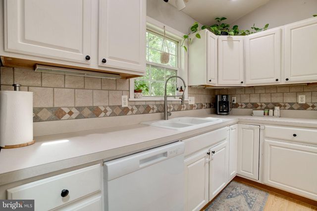 3 GRANDIE LN, Boston, VA 22713