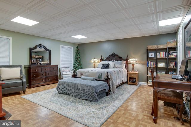 3 GRANDIE LN, Boston, VA 22713