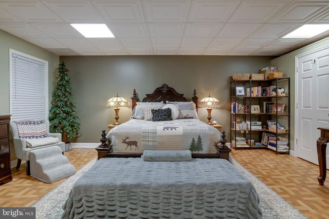 3 GRANDIE LN, Boston, VA 22713
