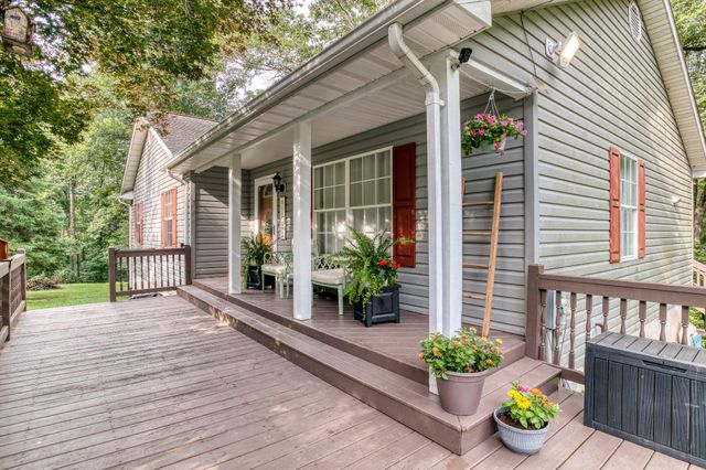 3 GRANDIE LN, Boston, VA 22713