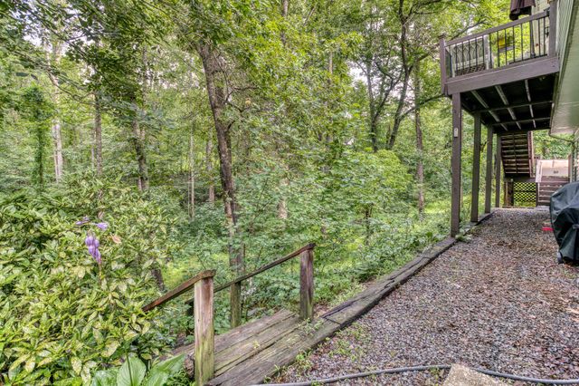 3 GRANDIE LN, Boston, VA 22713