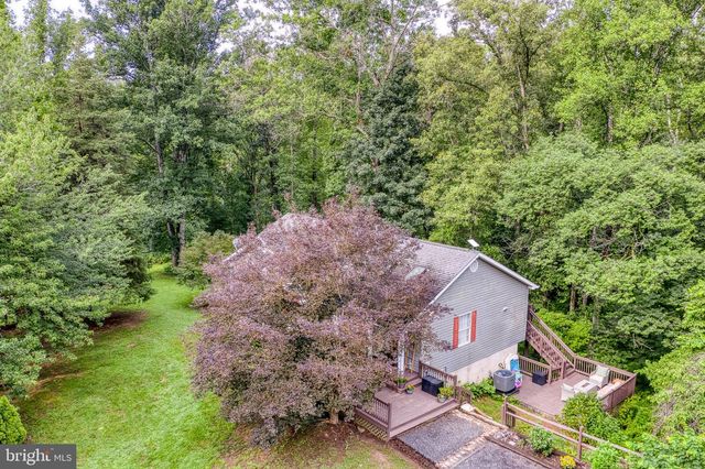 3 GRANDIE LN, Boston, VA 22713
