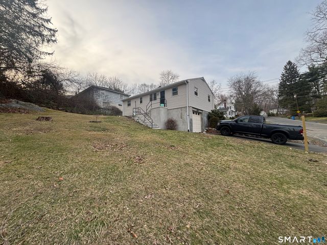 117 Arden Road, Waterbury, CT 06708