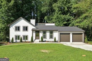 1060 S Millard Way, Stone Mountain, GA 30088